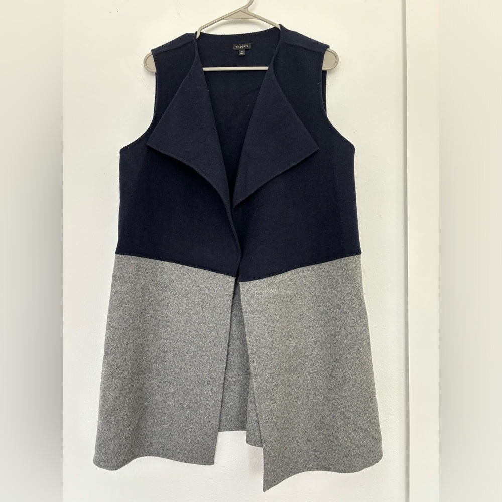 Talbots long lined navy/grey colorblock sleeveless wool blend cardigan Size Med